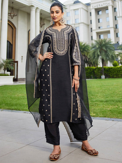 Women Ethnic Motifs Embroidered Panelled Kurta with Trousers & With Dupatta