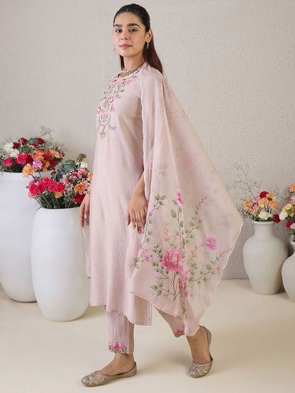 Floral Yoke Design Round Neck Thread Work Straight Kurta & Trousers & Dupatta