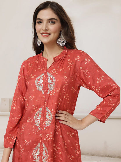 Dhiyona IS Women's Bandhani Printed Mandarin Collar A-Line Kurta With Trousers