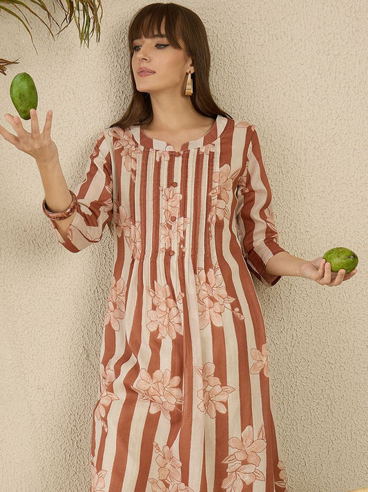 Dhiyona IE Women Floral Printed Regular Pure Cotton Kurta with Trousers
