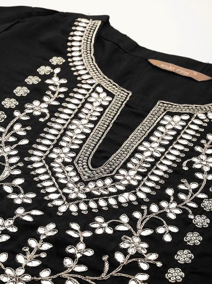 Ethnic Motifs Embroidered Gotta Patti Kurta With Trousers & Dupatta