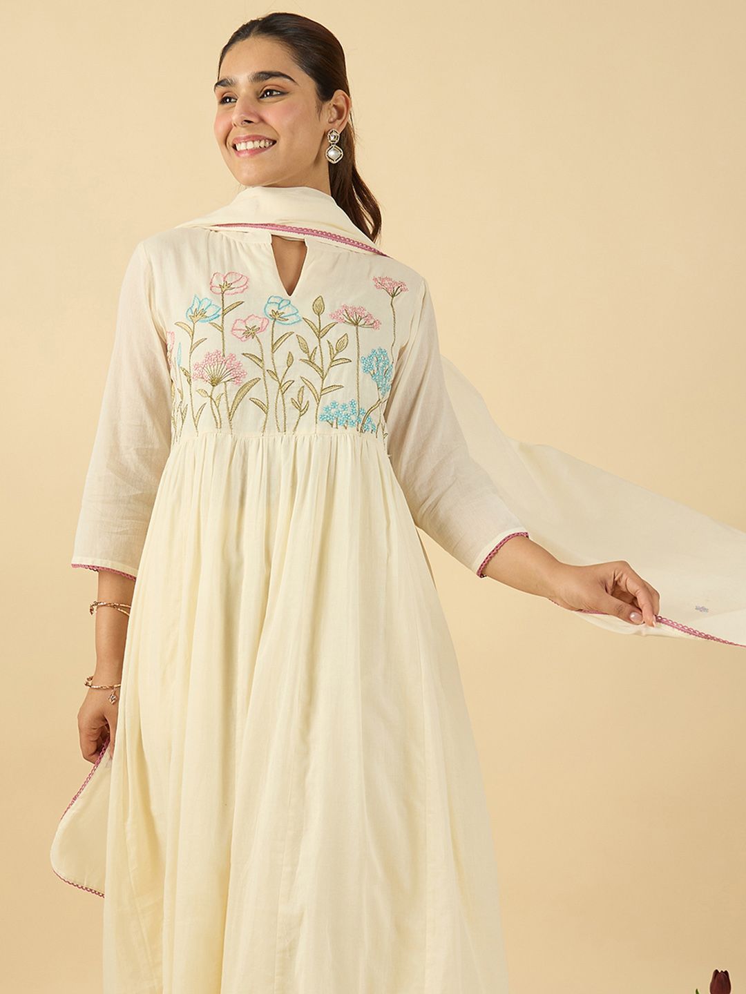 Women Floral Embroidered Cotton Kurta with Trousers & Dupatta