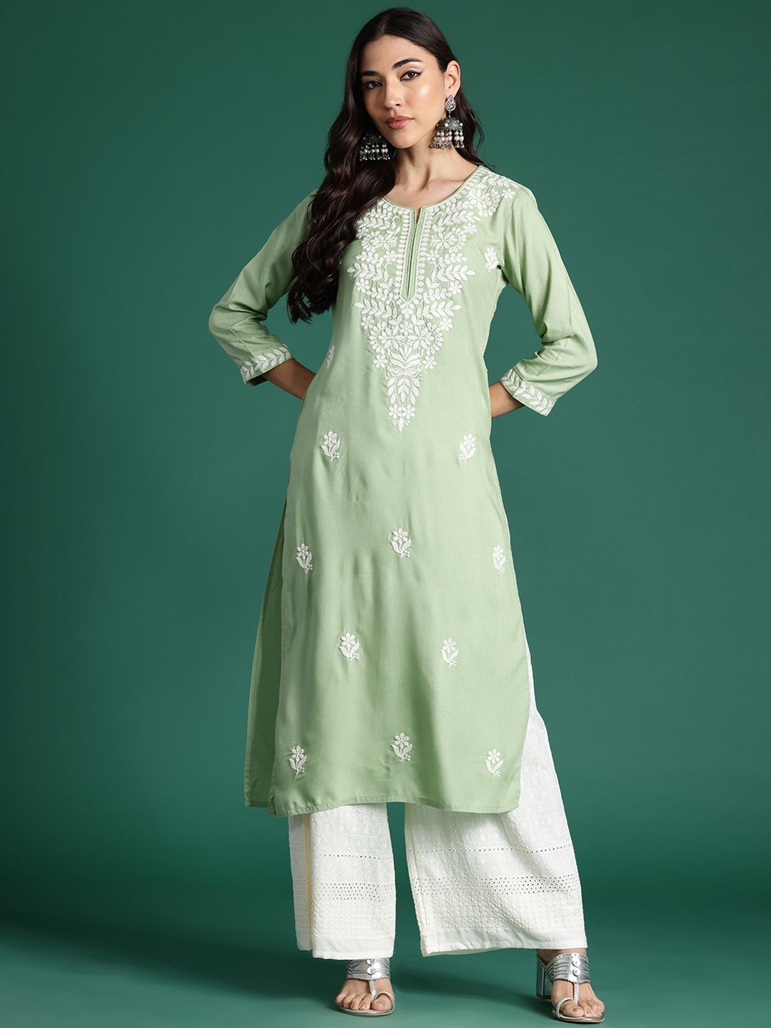 Dhiyona IE Ethnic Motifs Embroidered Thread Work Kurta
