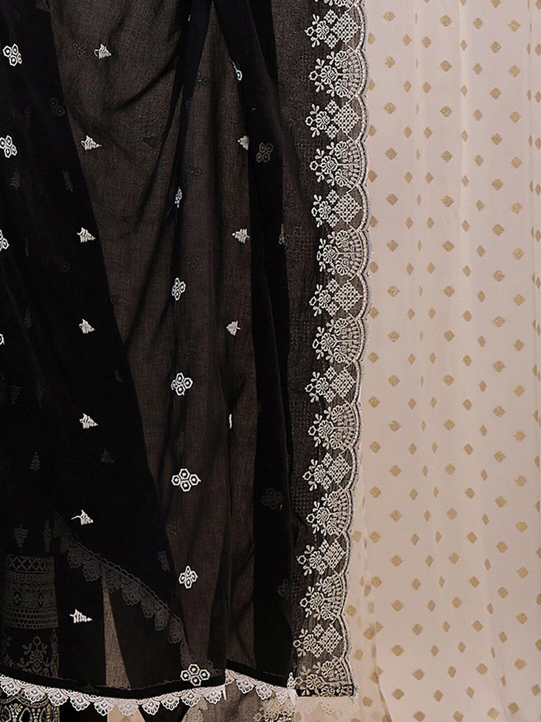 Floral Embroidered V-Neck Pure Cotton Straight Kurta with Trousers & Dupatta