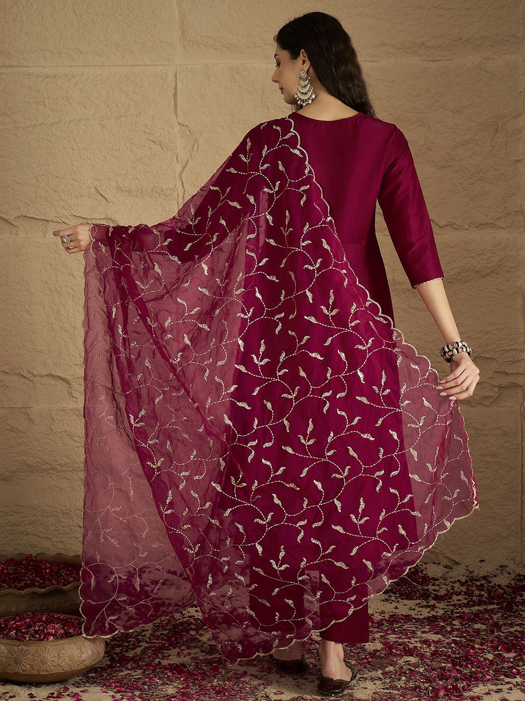Dhiyona VA Women's Solid Kurta with Trousers & Dupatta