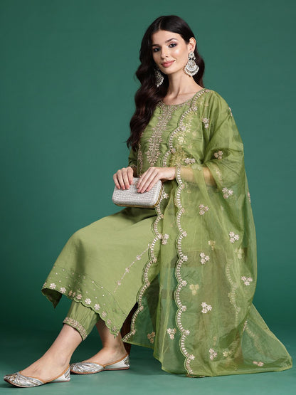 Ethnic Motifs Embroidered Gotta Patti Kurta With Trousers & Dupatta
