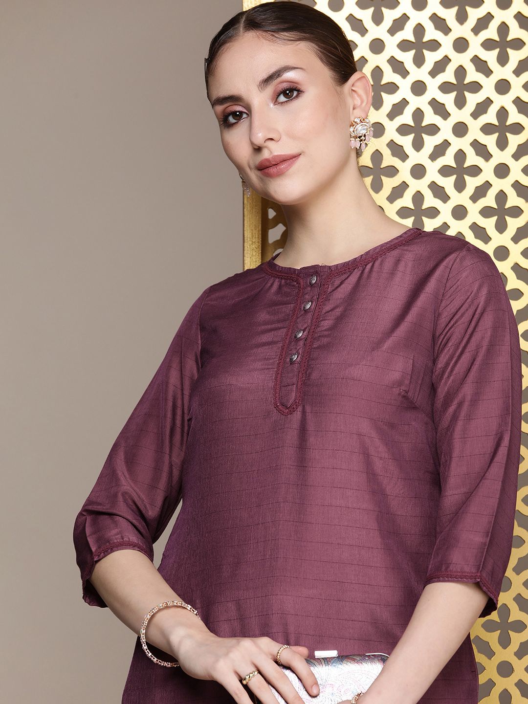 Dhiyona PD Women Jashn Kurta with Trousers