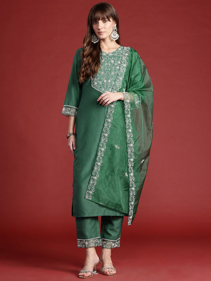 Ethnic Motifs Embroidered Aari Work Kurta with Trousers & Dupatta