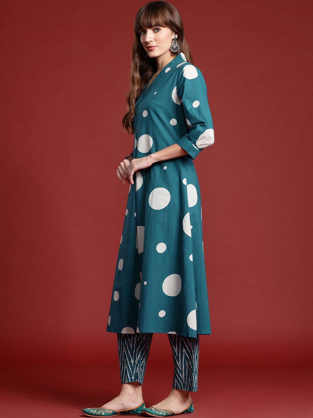 Printed Pleated Pure Cotton Kurta with Trousers