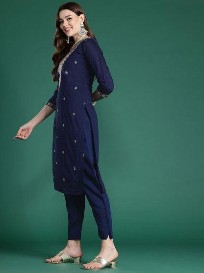 Ethnic Motifs Embroidered Zari Kurta With Trousers & Dupatta