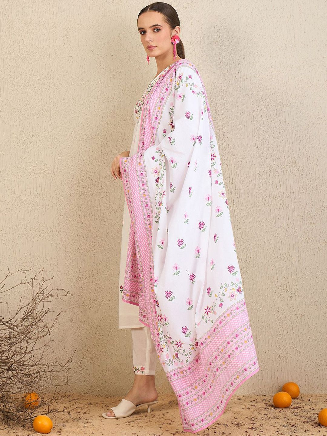 Dhiyona IE Floral Embroidered Thread Work Pure Cotton Straight Kurta With Trousers & Dupatta