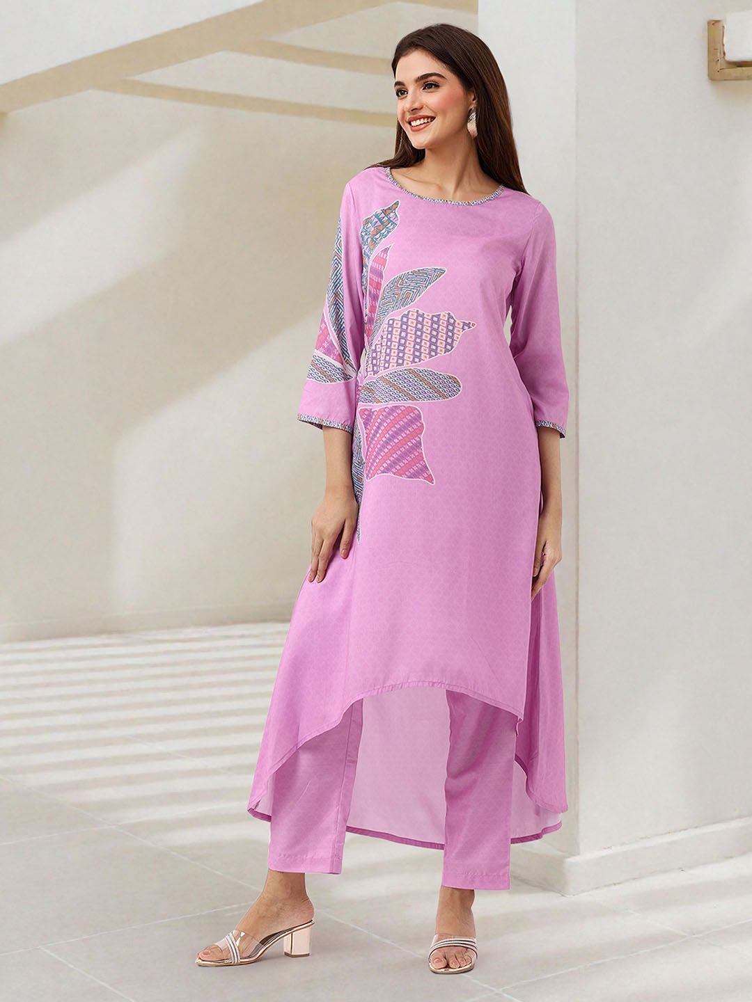 Dhiyona IS Women's Floral Printed Boat Neck A-Line Kurta With Trousers