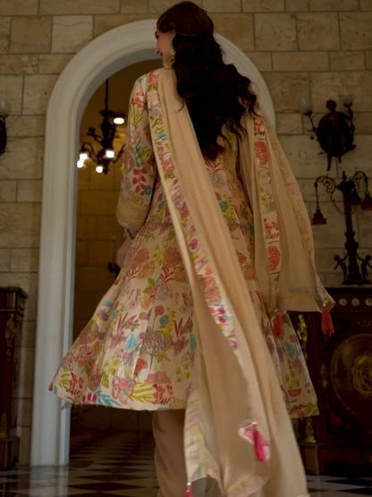 Women Floral Printed Kurta with Trouser & Dupatta