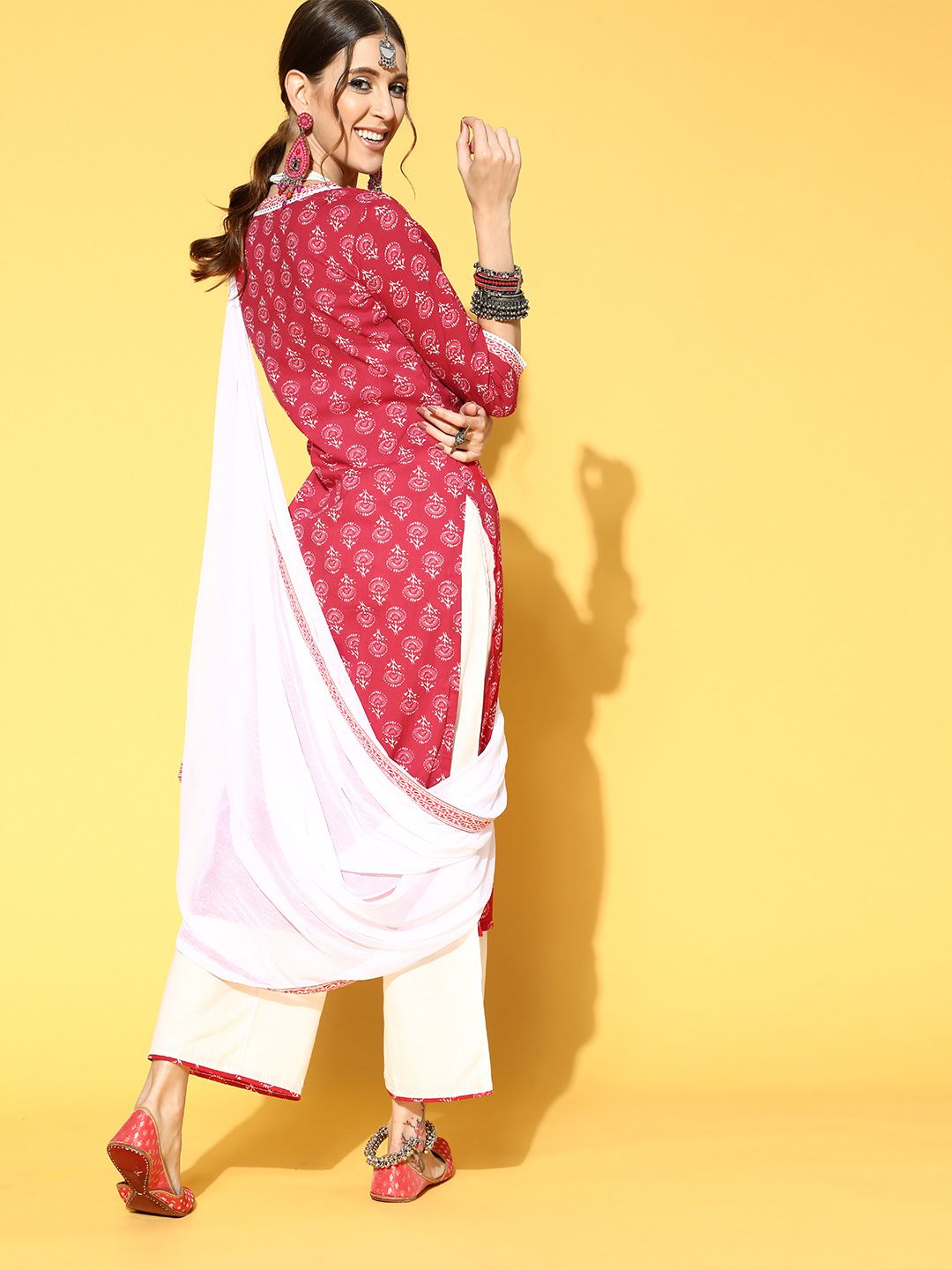 Women Red Floral Printed Regular Kurta with Palazzos & With Dupatta