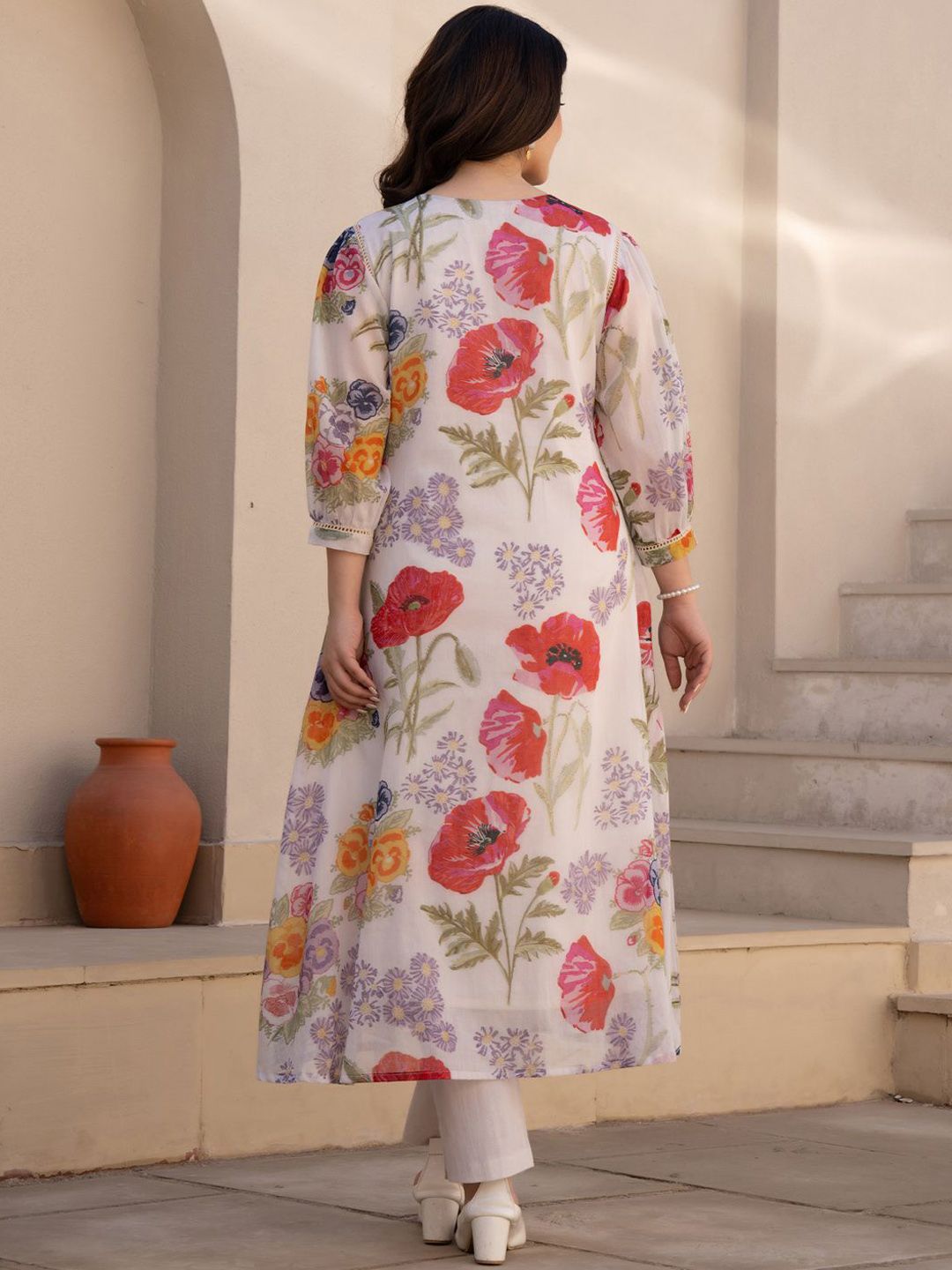 Women Floral Printed V-Neck Pure Cotton A-Line Kurta with Trouser