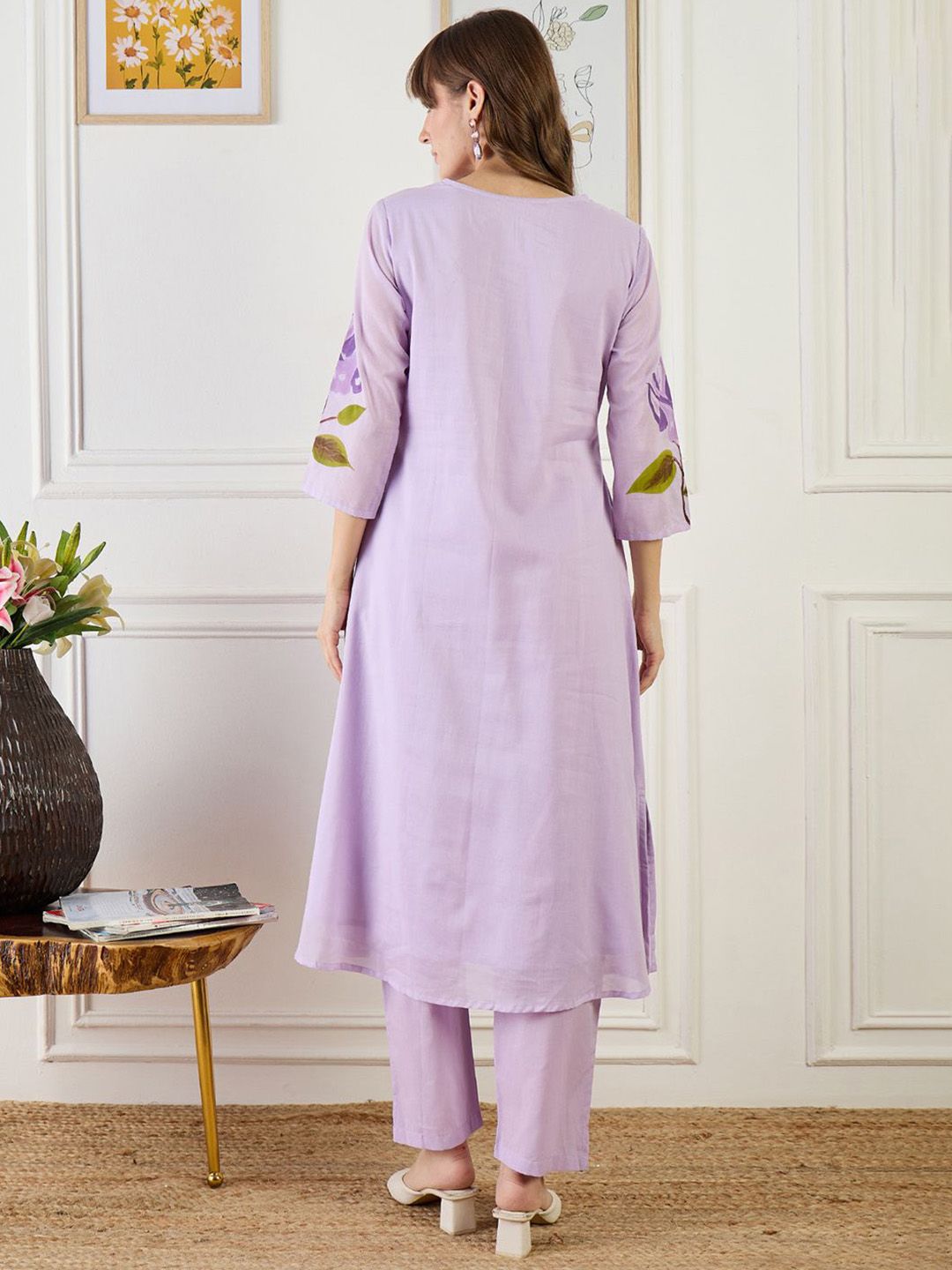 Women Floral Printed Cotton A-Line Kurta with Trousers
