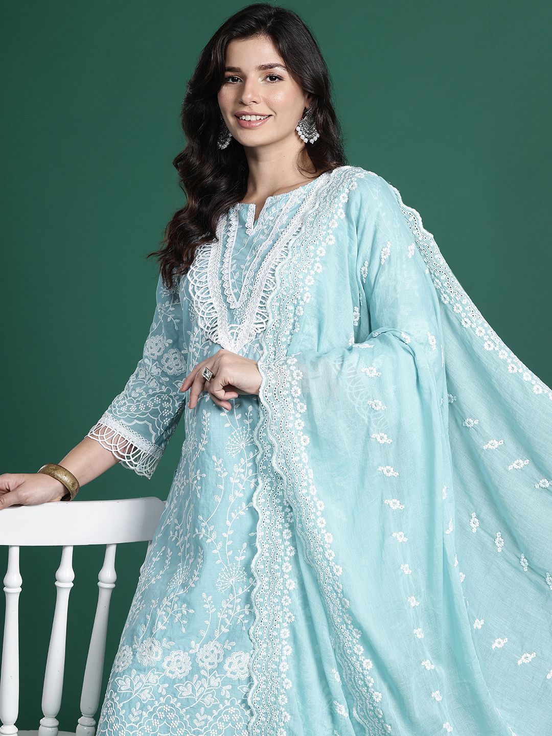 Dhiyona IE Floral Embroidered Thread Work Pure Cotton Kurta with Trousers & With Dupatta