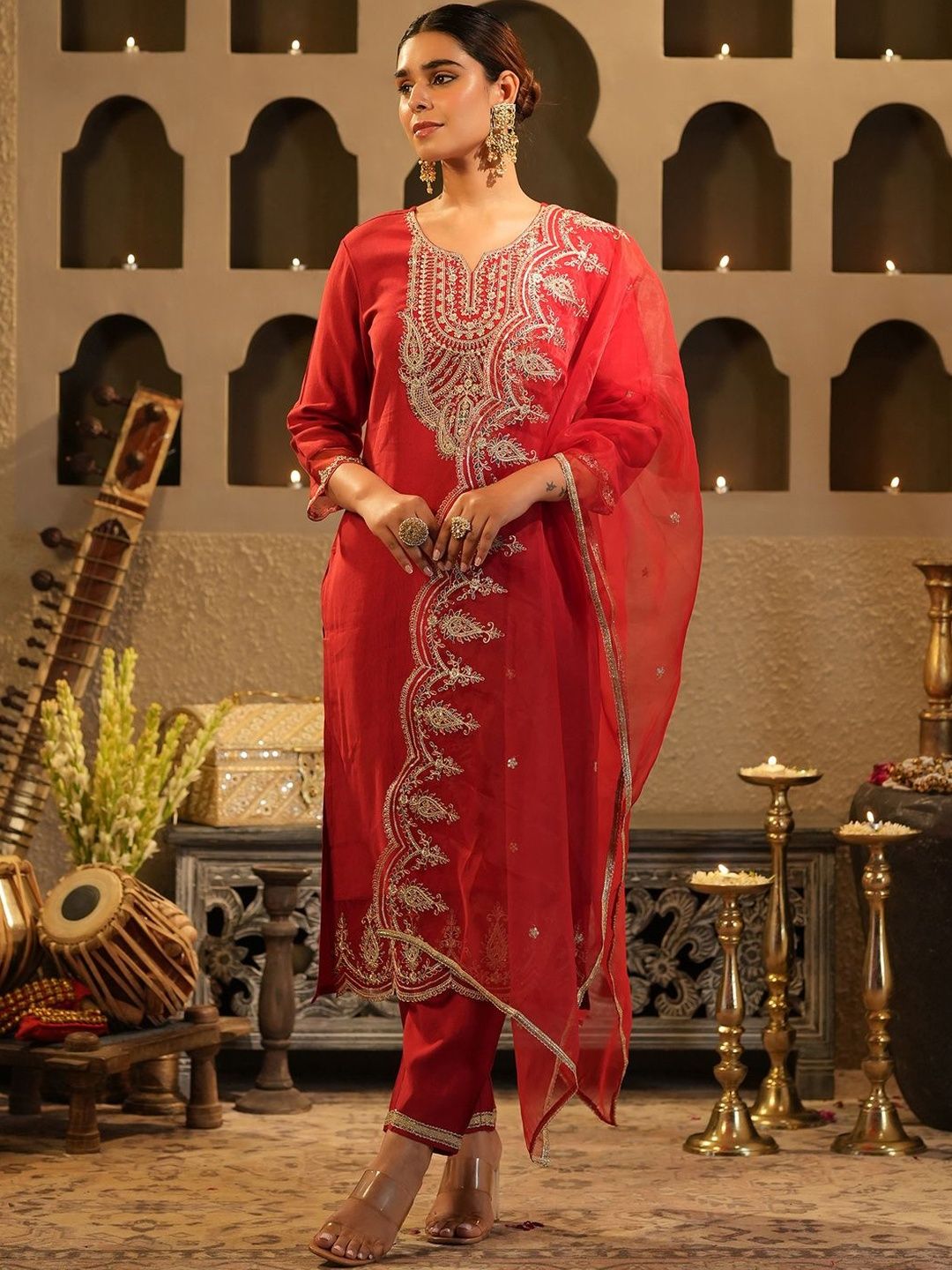Women Ethnic Motifs Embroidered Regular Kurta with Trousers & With Dupatta