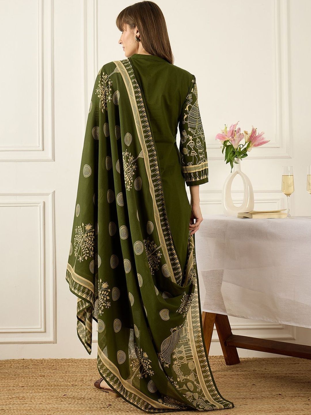 Floral Printed Thread Work Pure Cotton Kurta With Palazzos & Dupatta