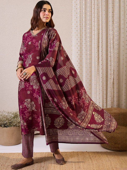 Women Floral Printed Regular Chanderi Silk Kurta with Trousers & With Dupatta