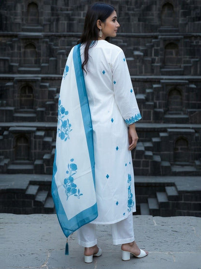 Women Floral Embroidered Regular Thread Work Kurta with Trousers & With Dupatta