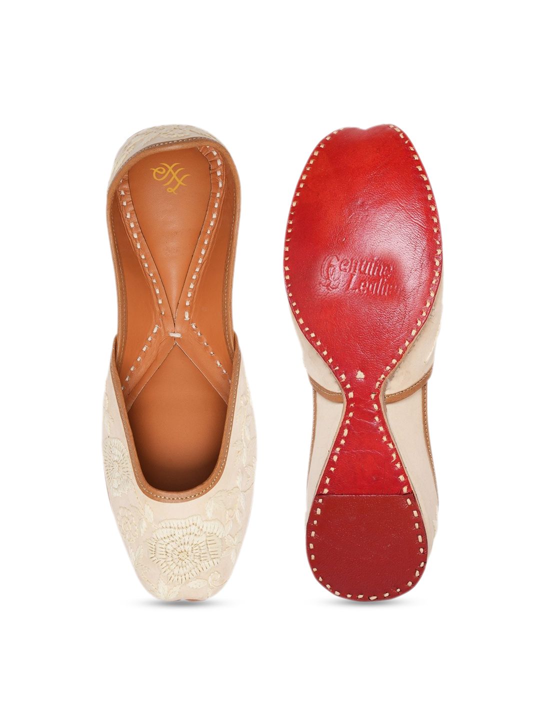 Dhiyona HOP Women Emboidered Leather Mojaris