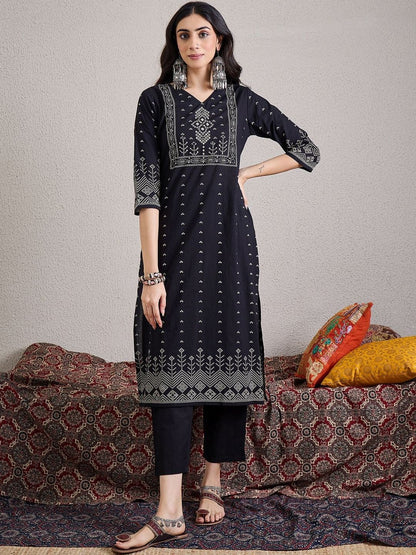 Women Ethnic Motifs Printed Cotton Kurta with Trousers & Dupatta