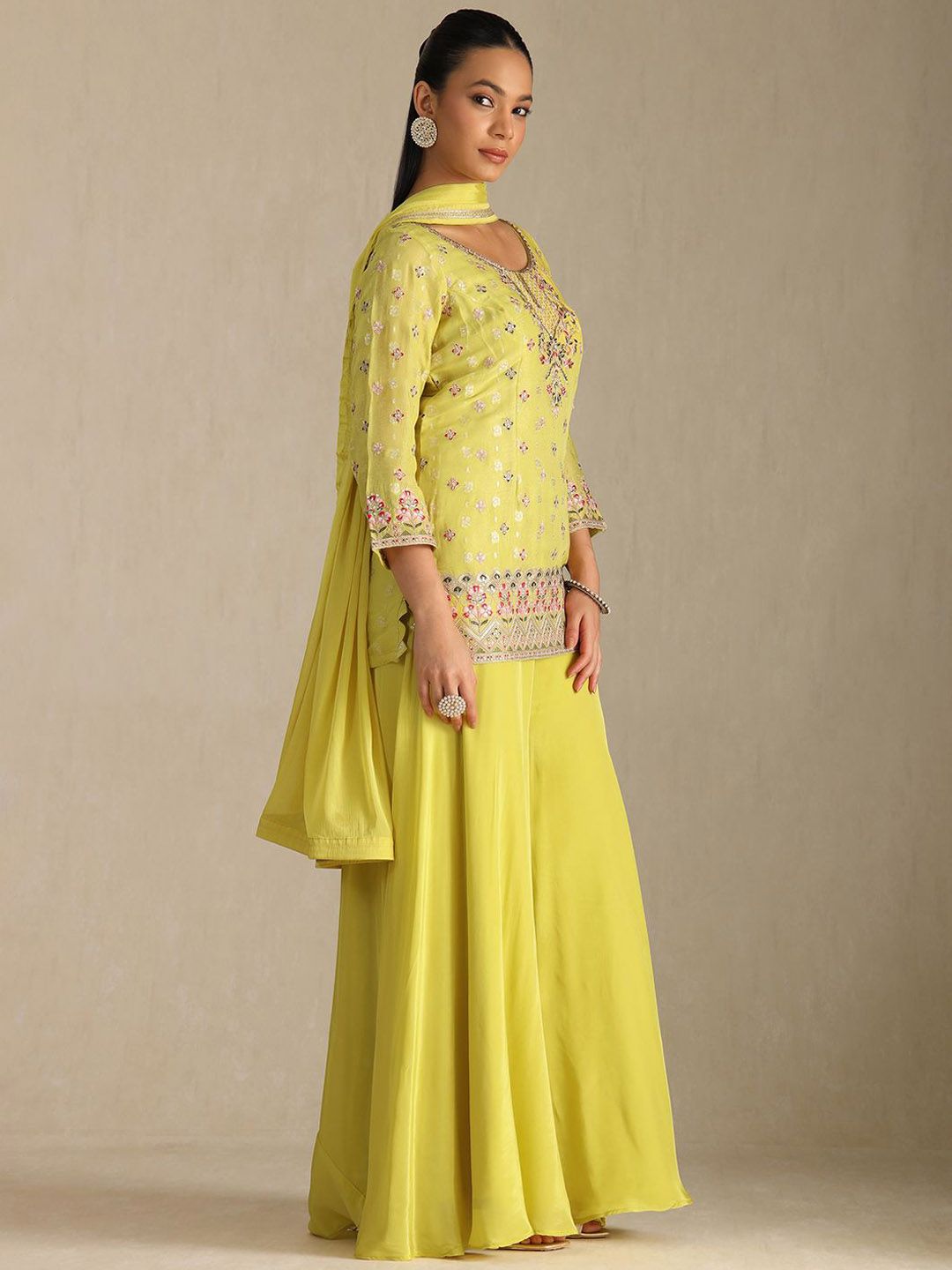 Dhiyona SO Women's Floral Embroidered Round Neck Sequinned Straight Tissue Kurti With Palazzos & Dupatta