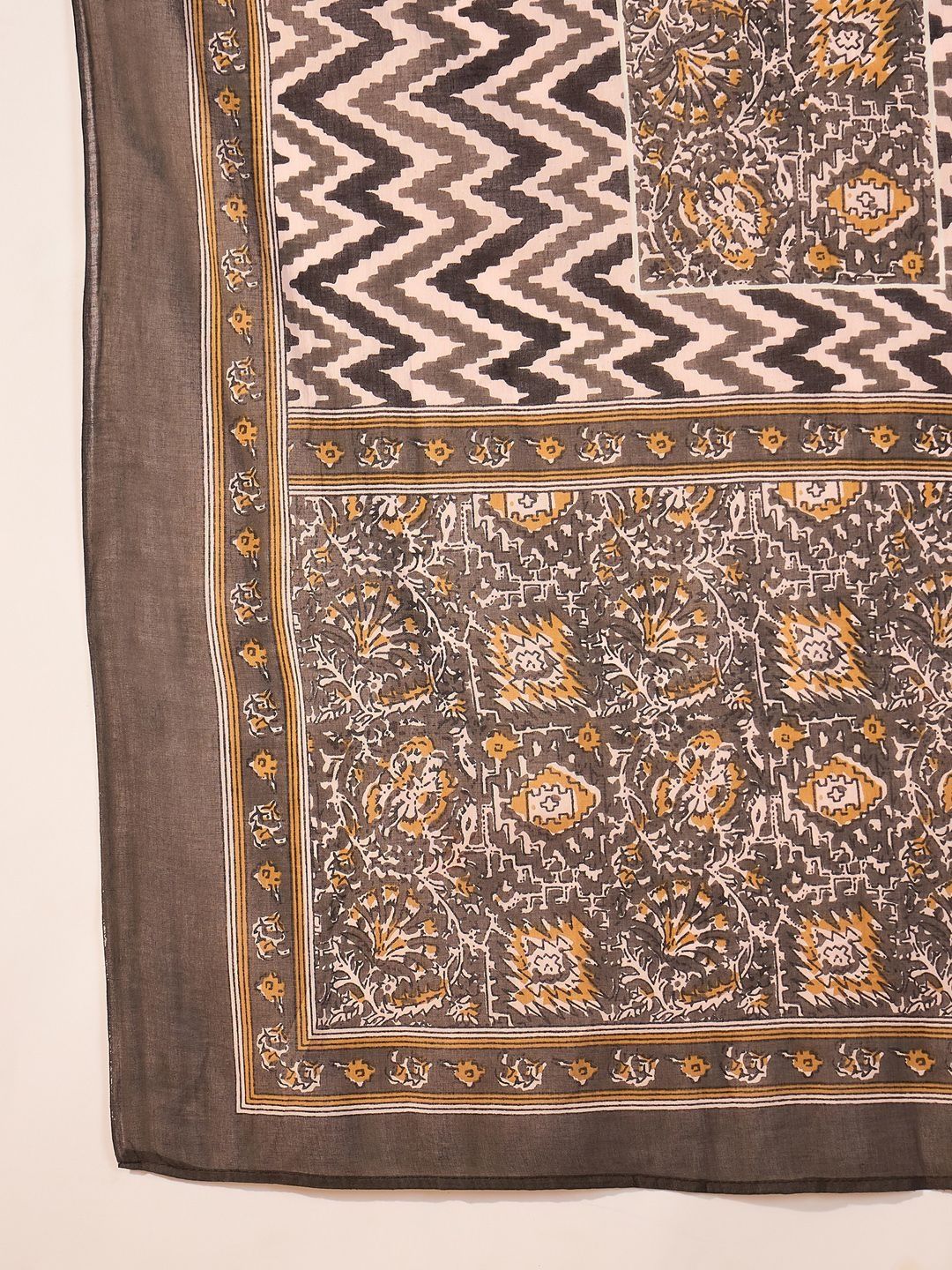 Women Paisley Printed Regular Pure Cotton Kurta with Trousers & With Dupatta