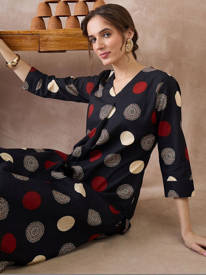 Women Printed Regular Pure Cotton Kurta with Trousers