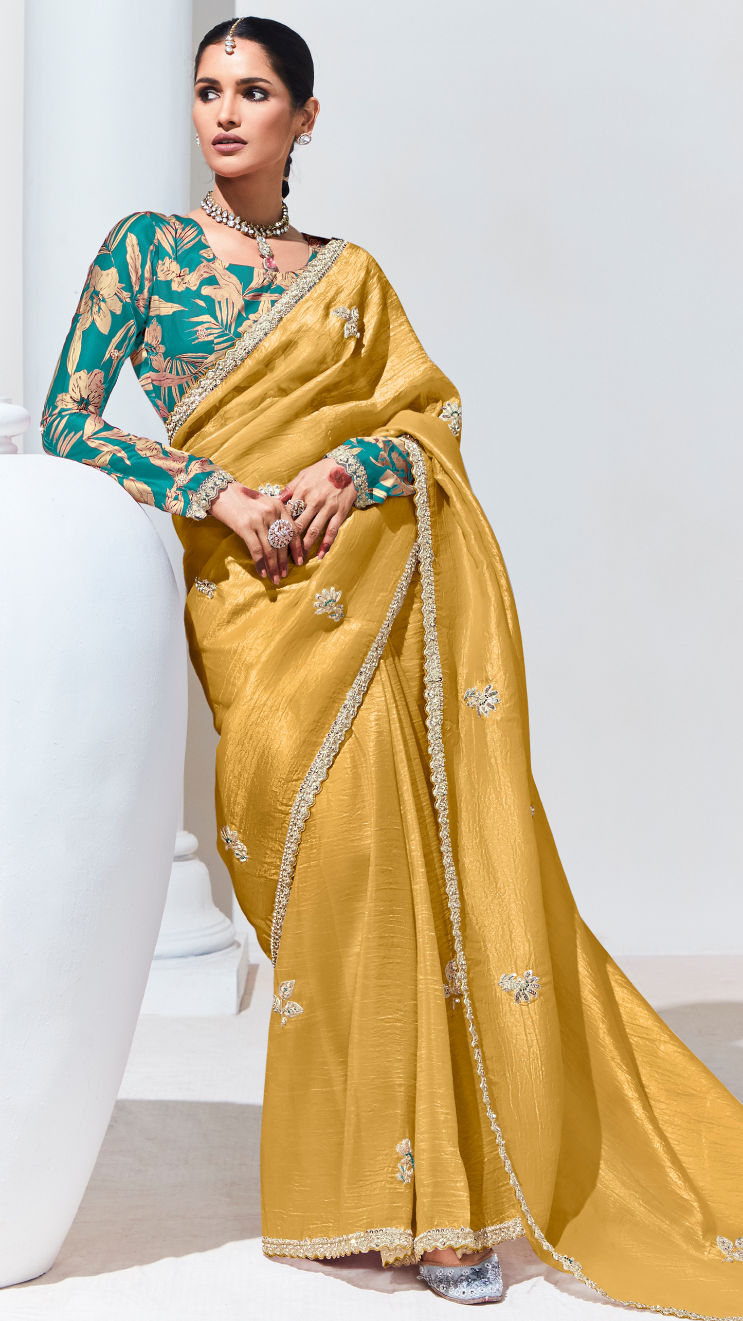 Dhiyona KM Women Yellow Pure Tissue Silk Saree With Crushed Texture & Contrast Green Blouse