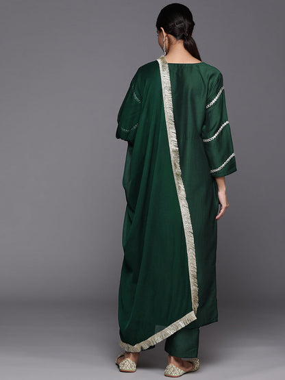 Dhiyona VR Women's Varaanga Green Embroidered Kurta With Tonal Bottom And Tonal Chiffon Dupatta