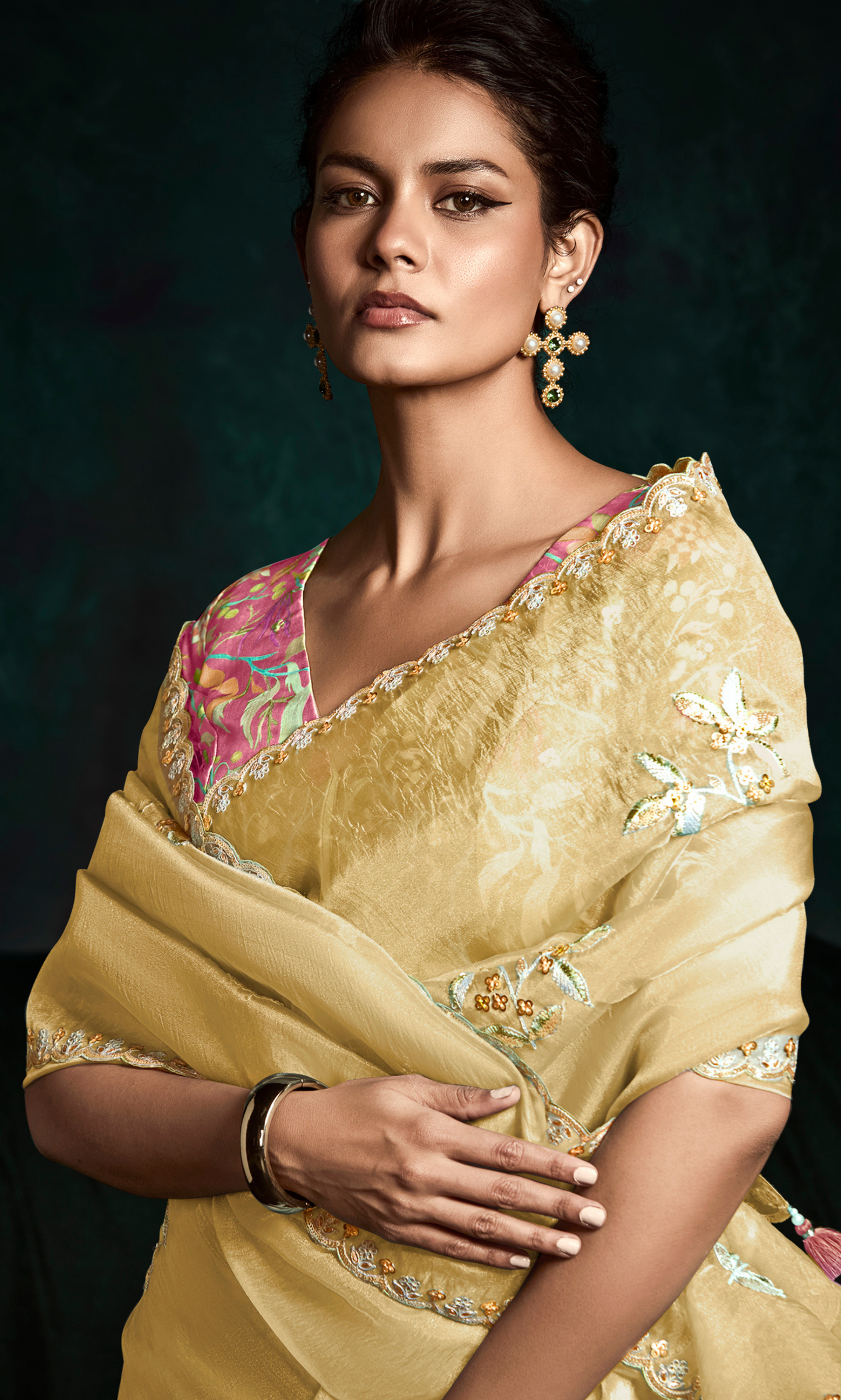 Dhiyona KM Women Yellow Designer Organza Saree: Effortless Elegance For Every Occasion