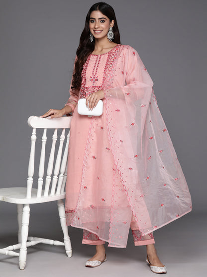 Dhiyona VR Women's Peach Embroidered Straight Kurta Paired With Tonal Bottom And Organza Embroidered Dupatta