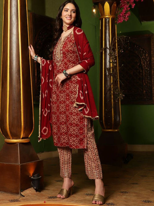 Dhiyona SN Women's Printed Gotta Patti Pure Cotton Straight Kurta With Trouser & Dupatta