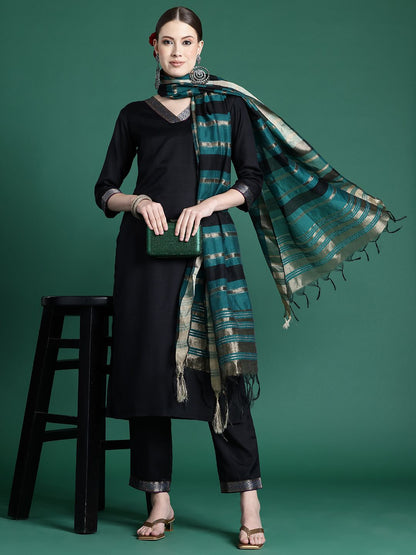 Dhiyona IE Yoke Design Zari Pure Cotton Kurta With Trousers & Dupatta