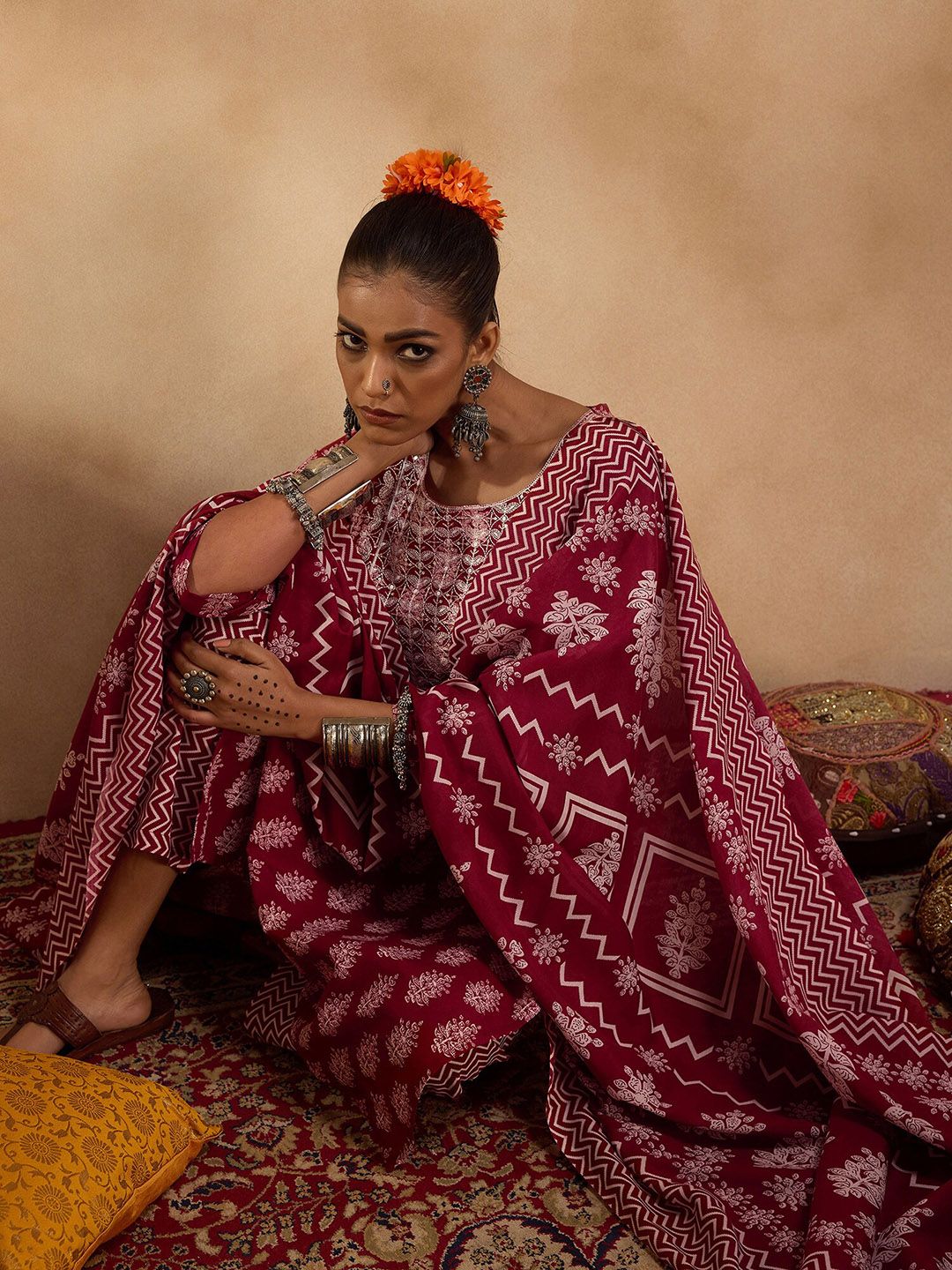 Dhiyona IE Ethnic Motifs Printed Pure Cotton Straight Kurta with Trousers & Dupatta