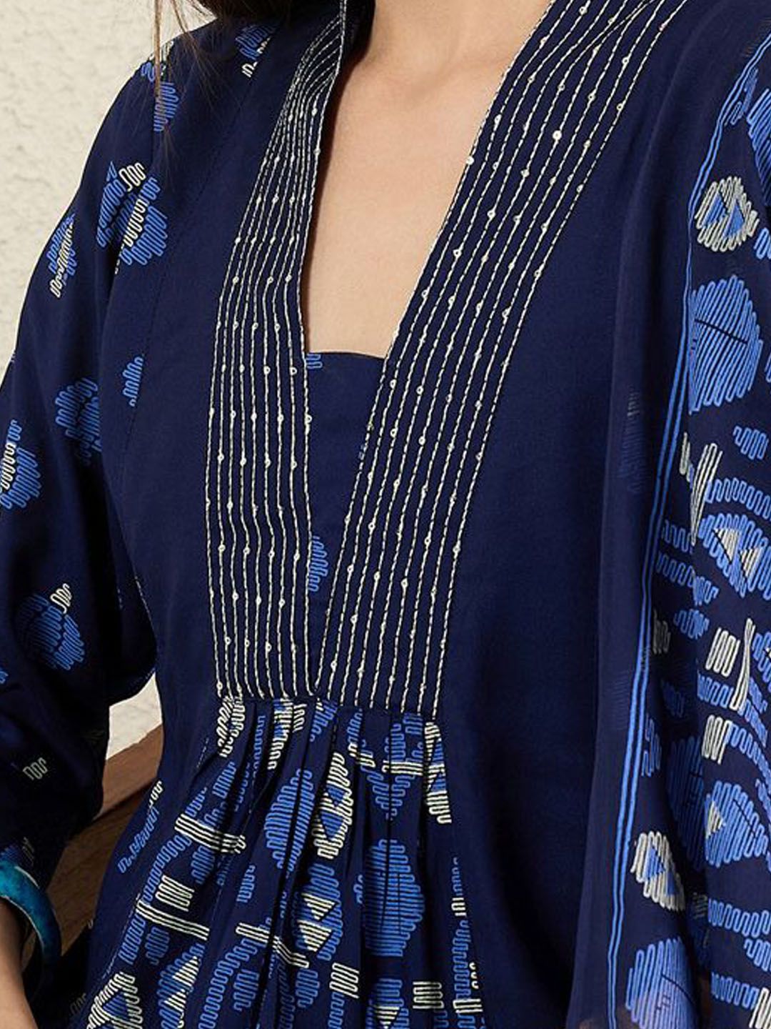 Dhiyona IE Women Quirky Printed Cotton Kurta with Trousers & Dupatta