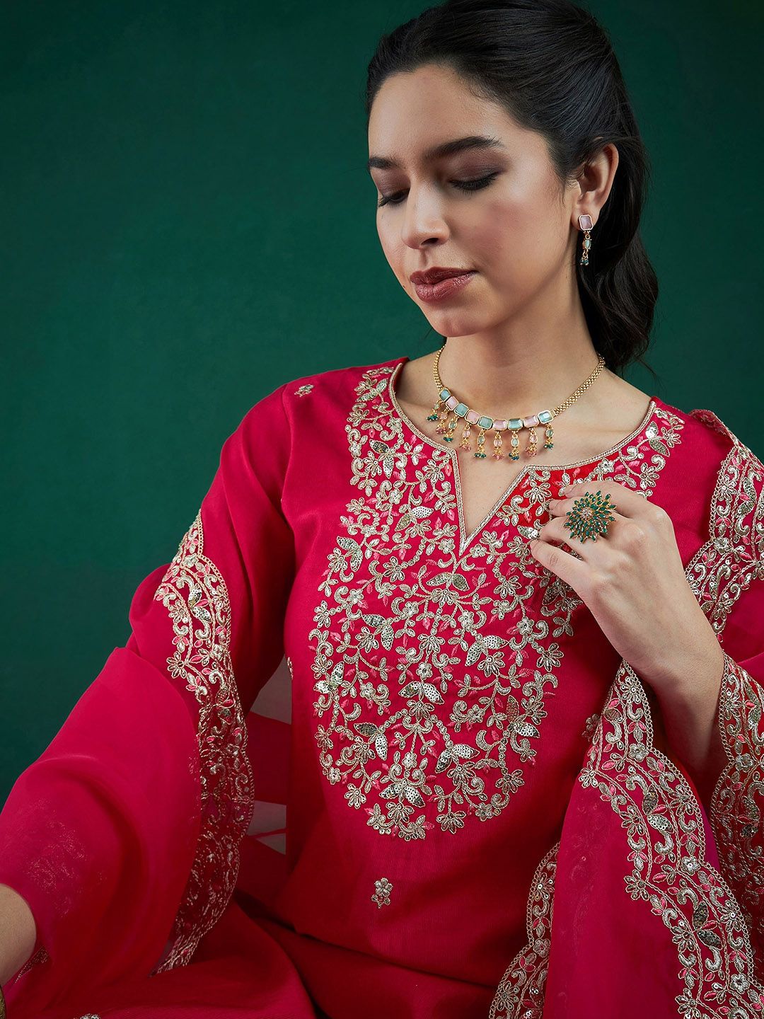 Floral Embroidered Regular Liva Zari Kurta With Trousers & Dupatta