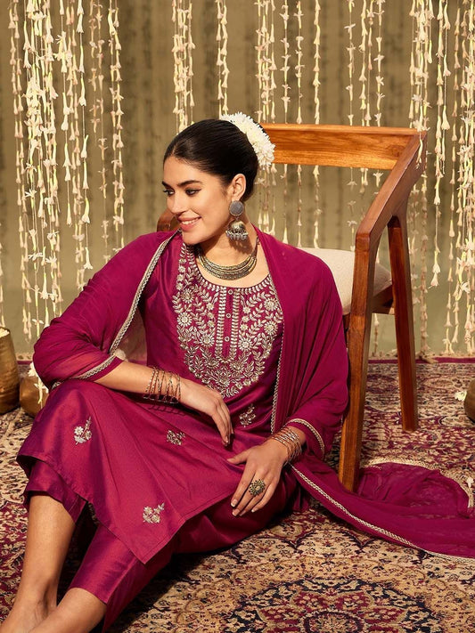 Dhiyona IE Ethnic Motifs Embroidered Zari Straight Kurta With Trousers & Dupatta
