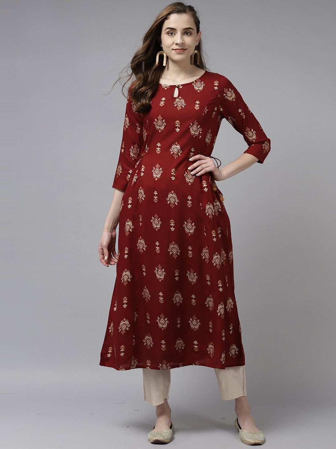 Dhiyona IE Women Maroon Keyhole Neck Kurta