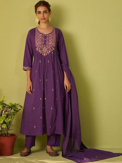 Floral Embroidered Thread Work Pure Cotton A-Line Kurta & Trousers With Dupatta
