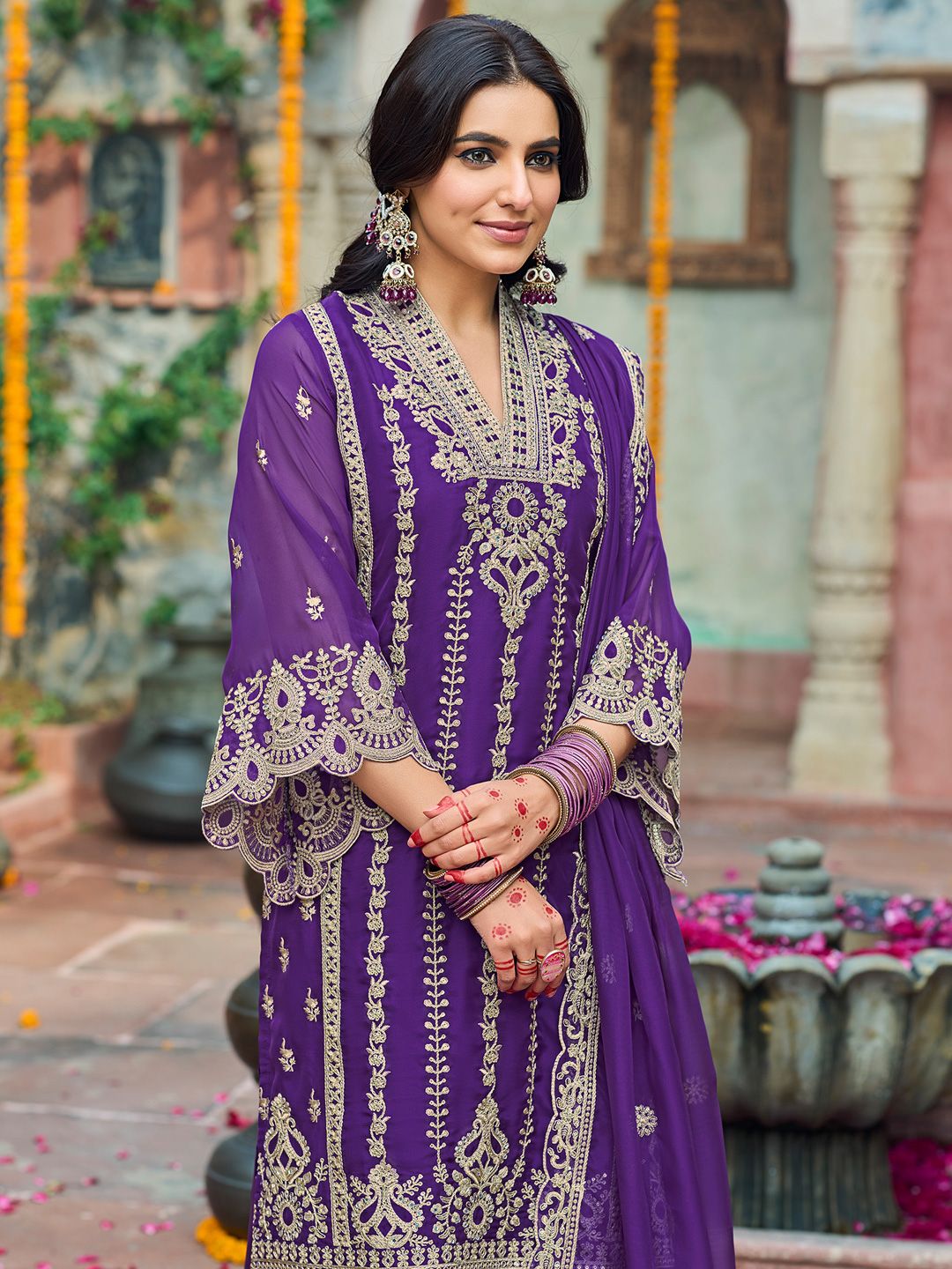 Dhiyona IE Floral Embroidered V-Neck Zari Organza Straight Kurta With Trousers And Dupatta