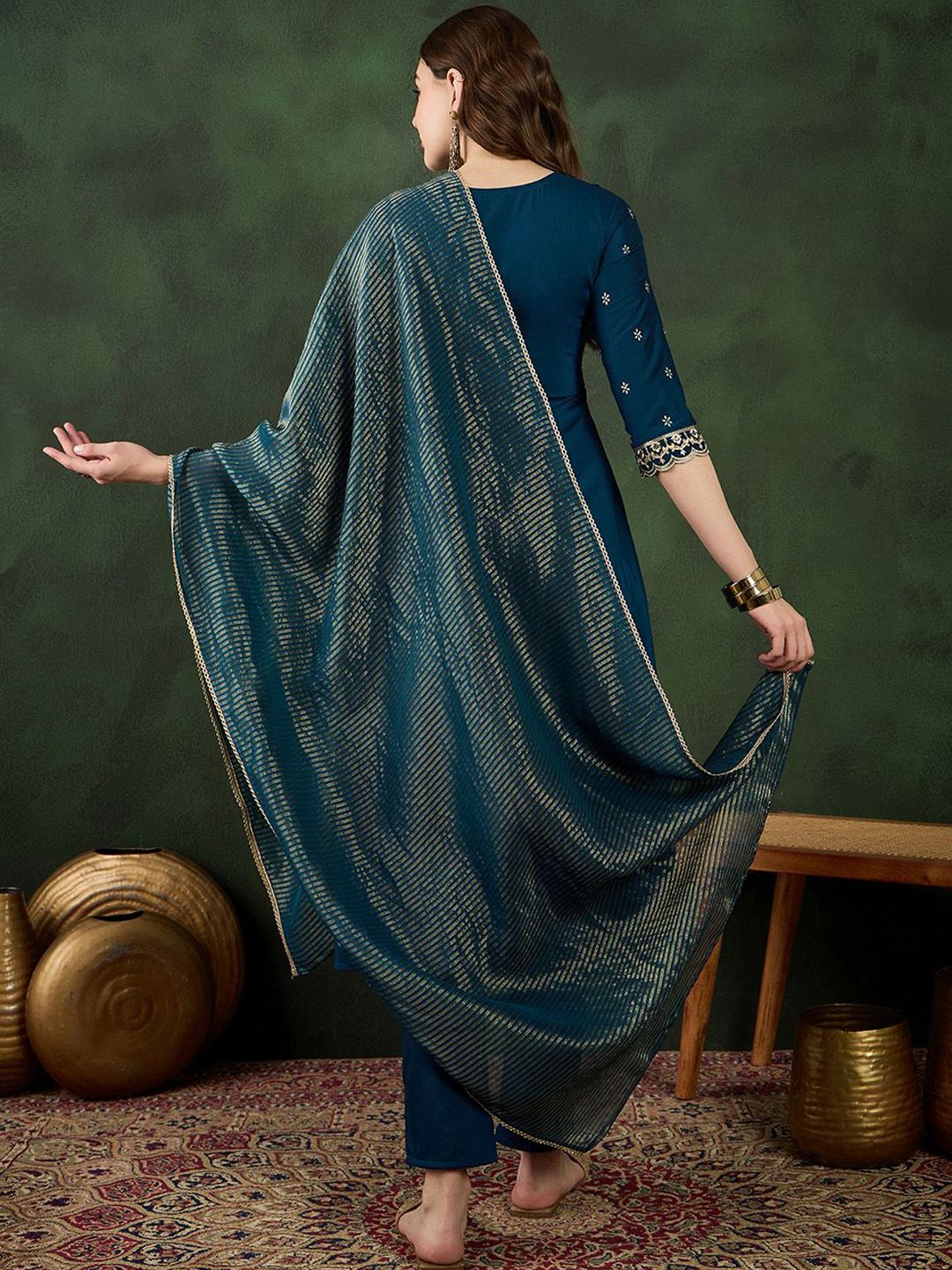 Dhiyona SN Women's Teal Floral Embroidered Regular Anarkali Kurta With Trouser With Dupatta