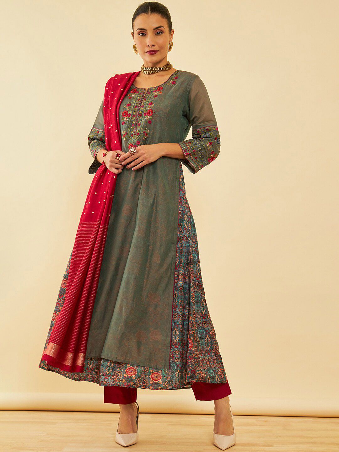 Dhiyona SO Women's Grey Floral Embroidered Layered Thread Work A-Line Kurta With Trousers & Dupatta
