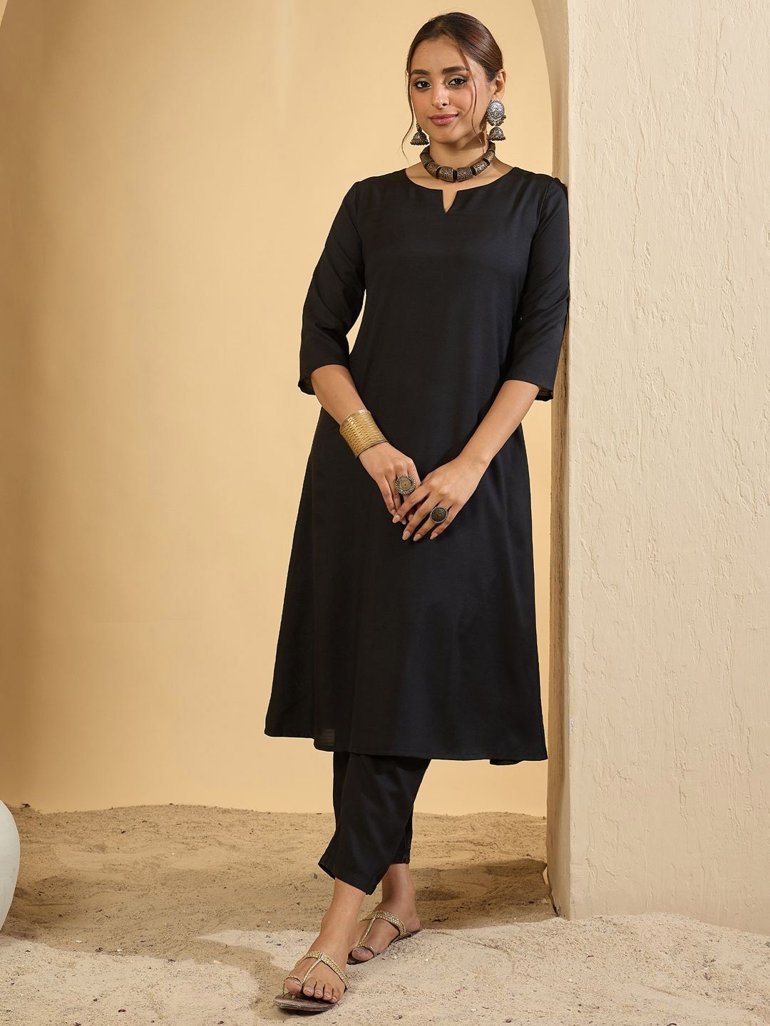 Women Regular Kurta with Trousers & With Dupatta