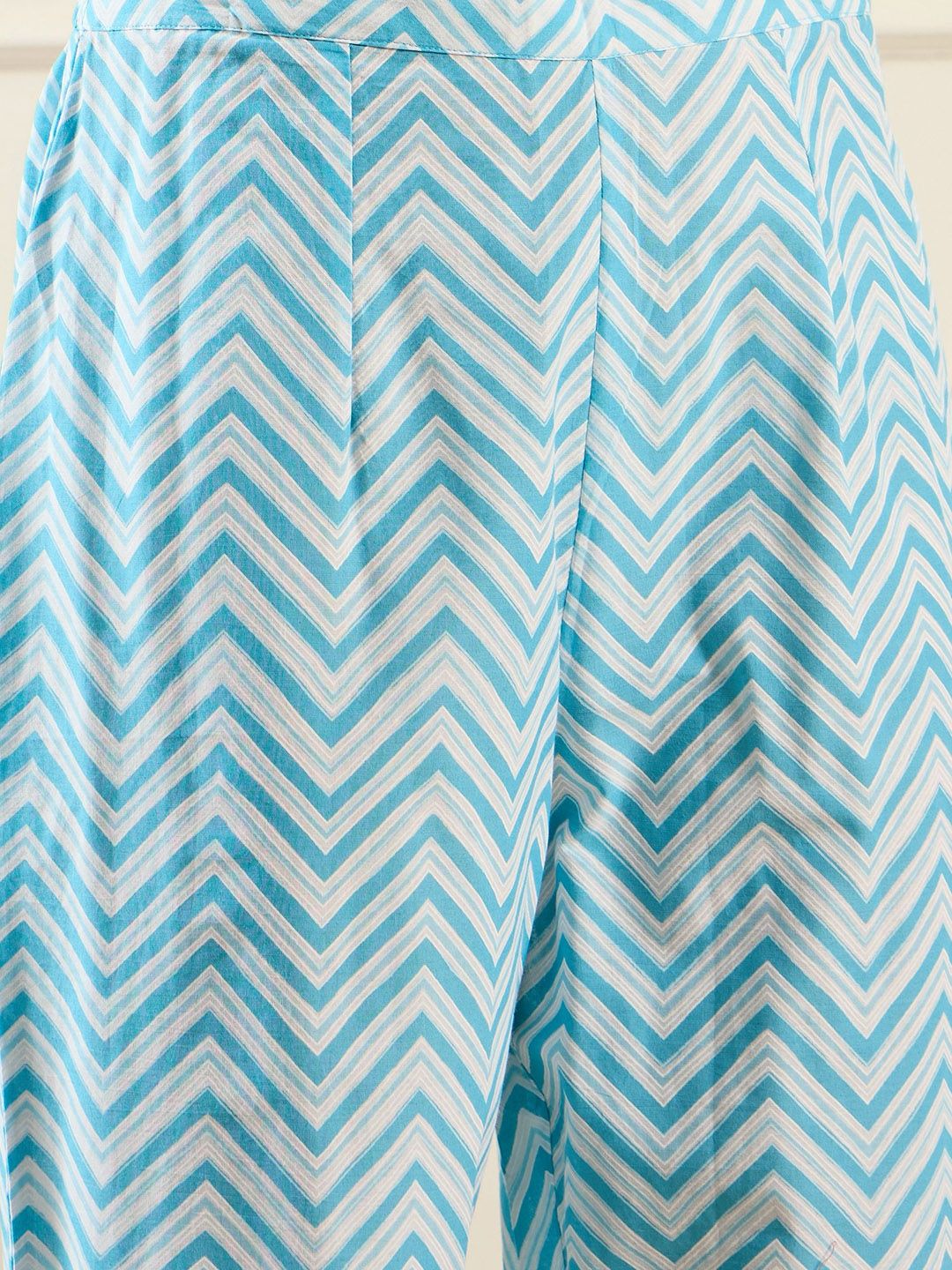 Women Floral Printed Empire Mirror Work Pure Cotton Kurta with Trousers & With Dupatta