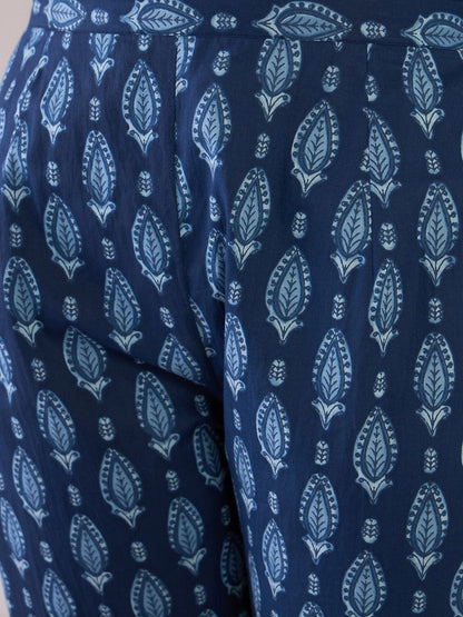 Dhiyona IE Floral Printed Pure Cotton Straight Kurta With Trousers