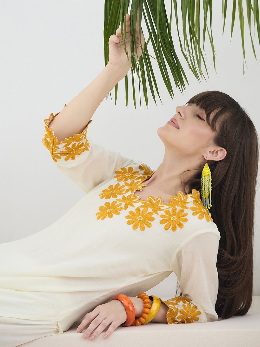 Dhiyona IE Embroidered Pure Cotton V Neck Top With Trouser