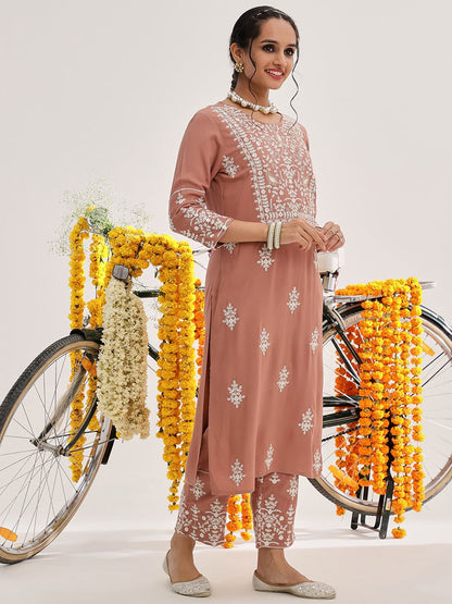 Dhiyona VA Women'sEthnic Motifs Embroidered Thread Work Pure Cotton Kurta & Trousers With Dupatta